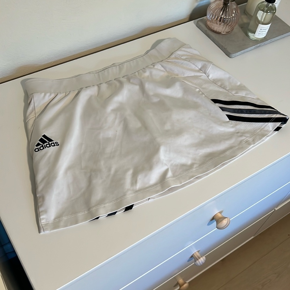 Adidas tennis skirt